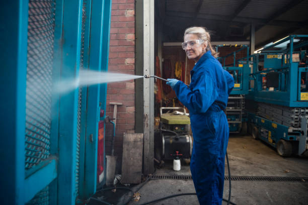 Saunders Lake, OR Pressure Washing Company